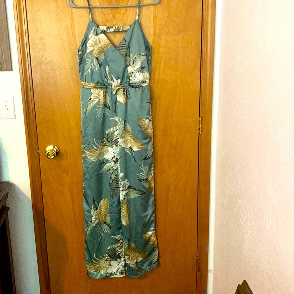 EUC Shein Pantsuit size small